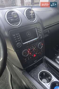 Внедорожник / Кроссовер Mercedes-Benz M-Class 2007 в 