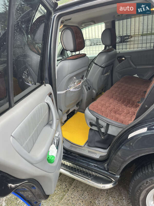 Внедорожник / Кроссовер Mercedes-Benz M-Class 2003 в Могилев-Подольске фото 15 Внедорожник / Кроссовер Mercedes-Benz M-Class 2003 в Могилев-Подольске