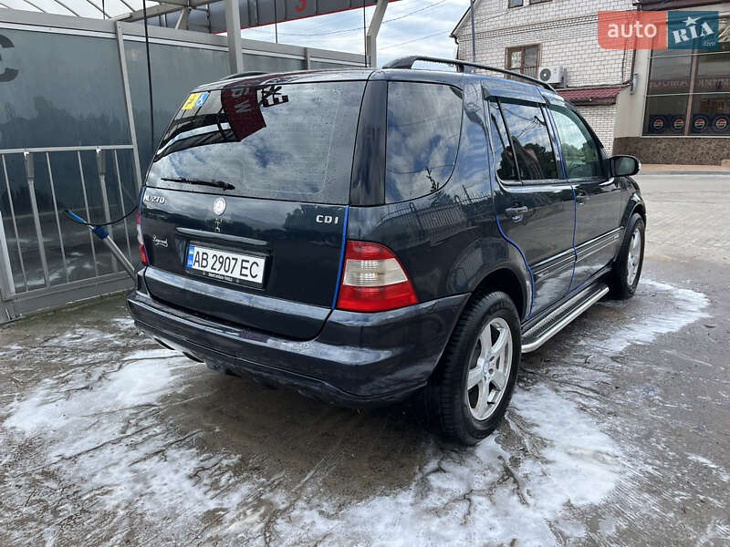 Внедорожник / Кроссовер Mercedes-Benz M-Class 2003 в Могилев-Подольске фото 10 Внедорожник / Кроссовер Mercedes-Benz M-Class 2003 в Могилев-Подольске