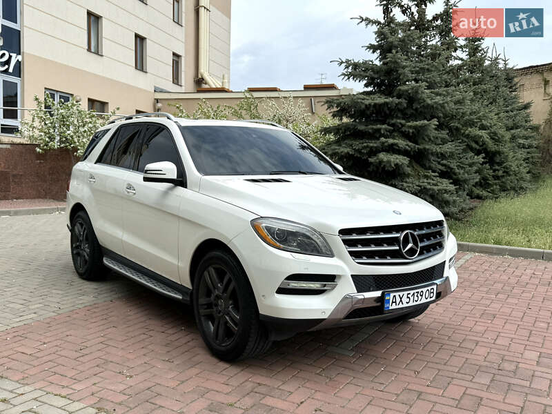 Внедорожник / Кроссовер Mercedes-Benz M-Class 2012 в Харькове