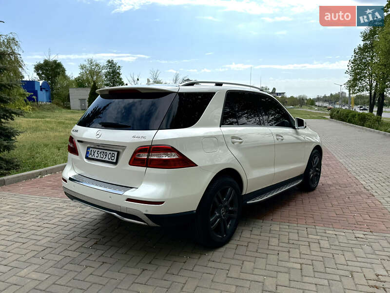 Внедорожник / Кроссовер Mercedes-Benz M-Class 2012 в Харькове