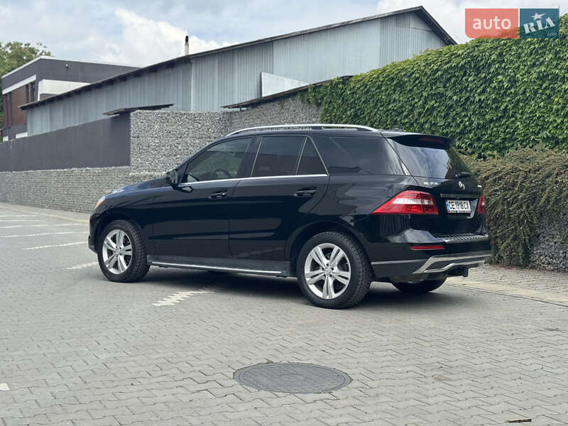 Внедорожник / Кроссовер Mercedes-Benz M-Class 2013 в Черновцах