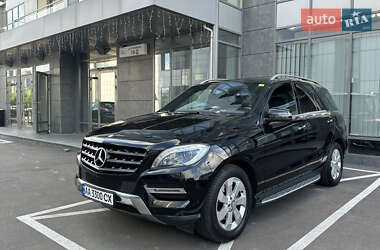 Позашляховик / Кросовер Mercedes-Benz M-Class 2012 в Києві
