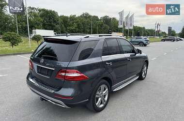 Внедорожник / Кроссовер Mercedes-Benz M-Class 2013 в 