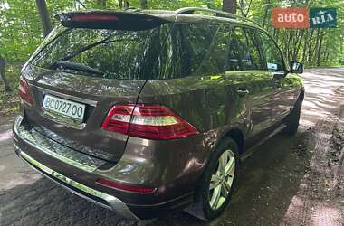 Внедорожник / Кроссовер Mercedes-Benz M-Class 2013 в 