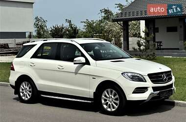Внедорожник / Кроссовер Mercedes-Benz M-Class 2014 в Днепре