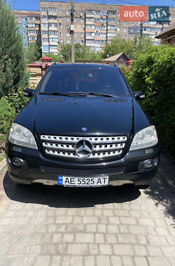 Внедорожник / Кроссовер Mercedes-Benz M-Class 2008 в Кривом Роге