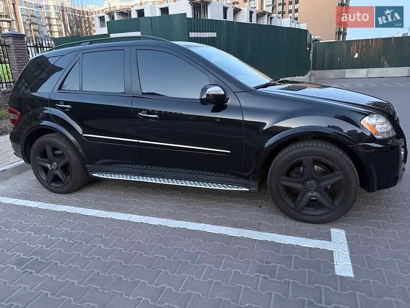 Позашляховик / Кросовер Mercedes-Benz M-Class 2008 в Києві