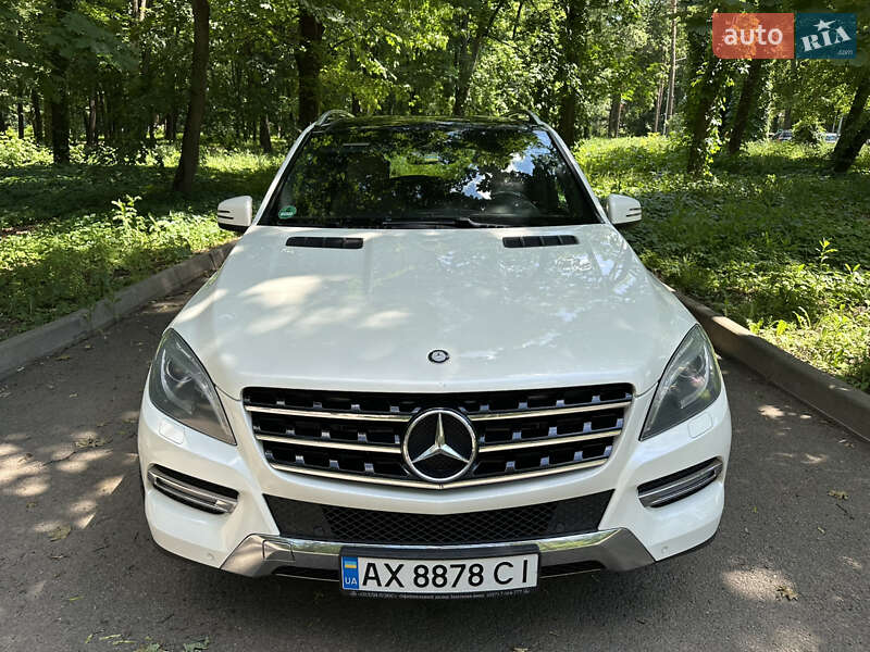 Внедорожник / Кроссовер Mercedes-Benz M-Class 2013 в Харькове