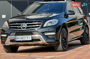 Внедорожник / Кроссовер Mercedes-Benz M-Class 2013 в 