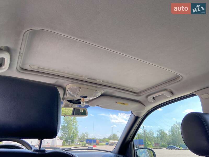 Внедорожник / Кроссовер Mercedes-Benz M-Class 2002 в Киеве