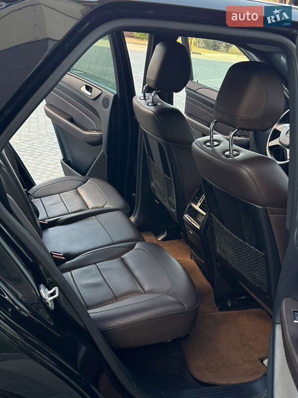 Внедорожник / Кроссовер Mercedes-Benz M-Class 2013 в Одессе