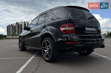 Внедорожник / Кроссовер Mercedes-Benz M-Class 2010 в 