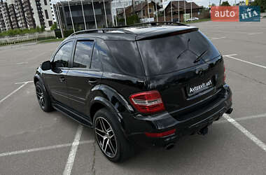 Внедорожник / Кроссовер Mercedes-Benz M-Class 2010 в 
