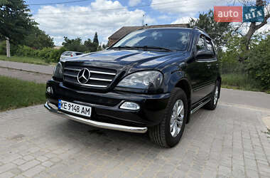 Позашляховик / Кросовер Mercedes-Benz M-Class 2004 в Кривому Розі