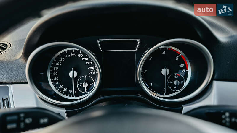 Внедорожник / Кроссовер Mercedes-Benz M-Class 2014 в Ровно