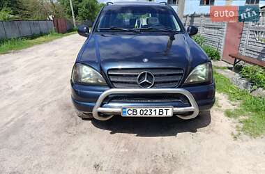Позашляховик / Кросовер Mercedes-Benz M-Class 1998 в 