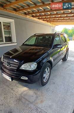 Позашляховик / Кросовер Mercedes-Benz M-Class 2004 в Новоселиці