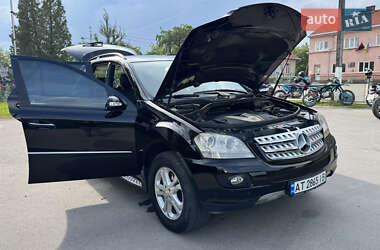 Внедорожник / Кроссовер Mercedes-Benz M-Class 2008 в 