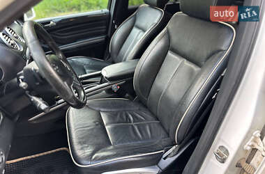 Позашляховик / Кросовер Mercedes-Benz M-Class 2011 в 