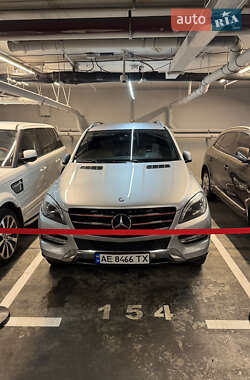 Внедорожник / Кроссовер Mercedes-Benz M-Class 2012 в 