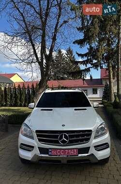 Внедорожник / Кроссовер Mercedes-Benz M-Class 2011 в 