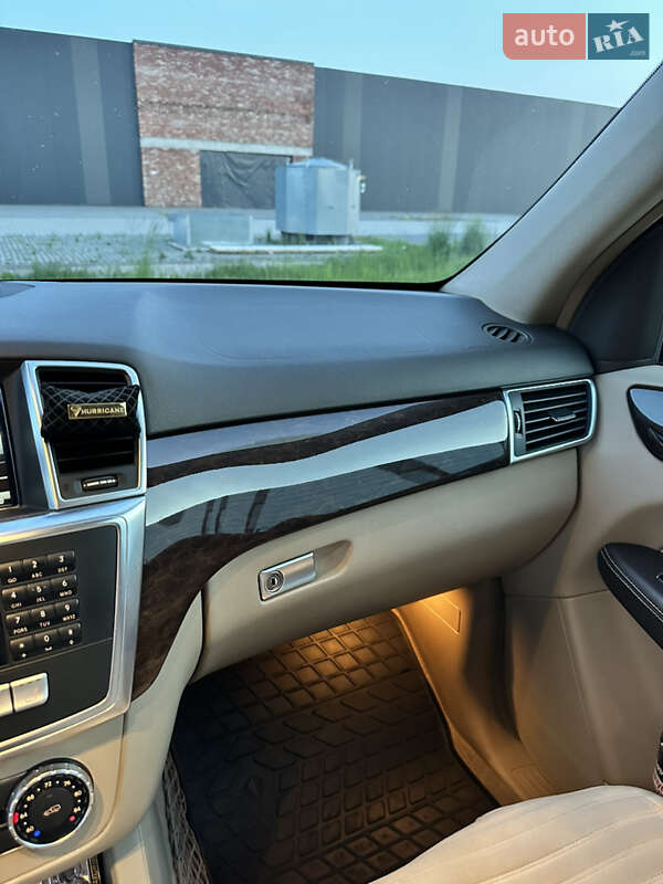 Внедорожник / Кроссовер Mercedes-Benz M-Class 2012 в Хмельницком фото 8 Внедорожник / Кроссовер Mercedes-Benz M-Class 2012 в Хмельницком