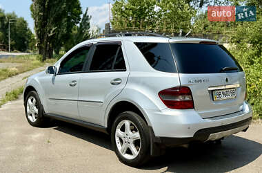 Внедорожник / Кроссовер Mercedes-Benz M-Class 2008 в 