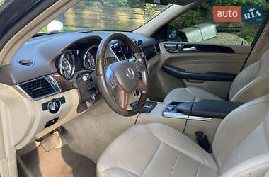 Внедорожник / Кроссовер Mercedes-Benz M-Class 2014 в 