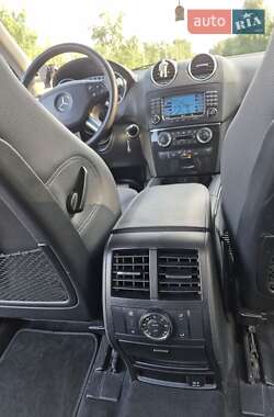 Внедорожник / Кроссовер Mercedes-Benz M-Class 2007 в 