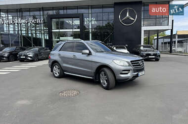 Внедорожник / Кроссовер Mercedes-Benz M-Class 2012 в 