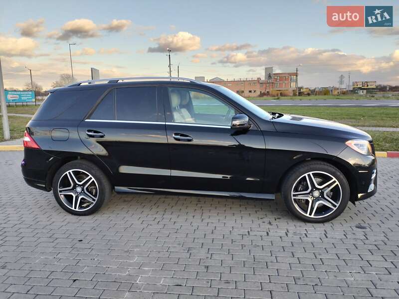 Внедорожник / Кроссовер Mercedes-Benz M-Class 2015 в Тернополе