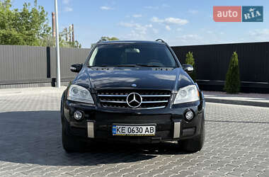 Внедорожник / Кроссовер Mercedes-Benz M-Class 2007 в 