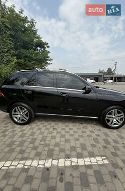 Позашляховик / Кросовер Mercedes-Benz M-Class 2015 в 