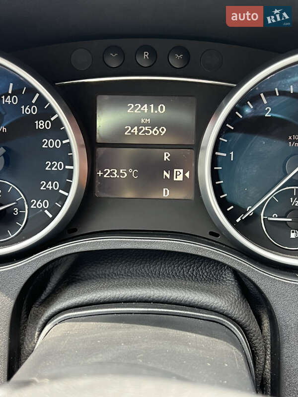 Внедорожник / Кроссовер Mercedes-Benz M-Class 2009 в Умани