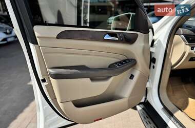 Внедорожник / Кроссовер Mercedes-Benz M-Class 2012 в 