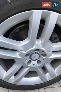 Внедорожник / Кроссовер Mercedes-Benz M-Class 2014 в 