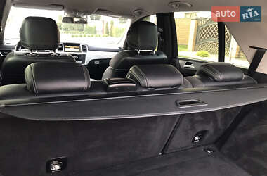 Внедорожник / Кроссовер Mercedes-Benz M-Class 2012 в 