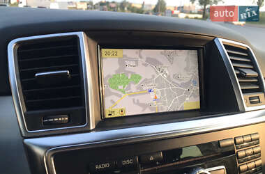 Внедорожник / Кроссовер Mercedes-Benz M-Class 2012 в 