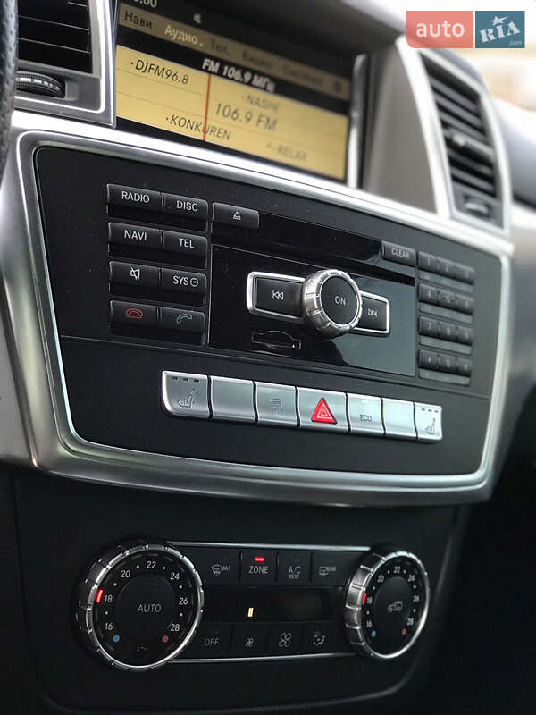 Позашляховик / Кросовер Mercedes-Benz M-Class 2012 в Луцьку
