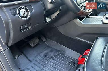 Внедорожник / Кроссовер Mercedes-Benz M-Class 2013 в 