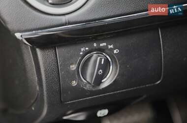 Внедорожник / Кроссовер Mercedes-Benz M-Class 2011 в 