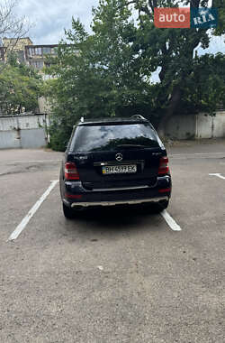 Внедорожник / Кроссовер Mercedes-Benz M-Class 2010 в 