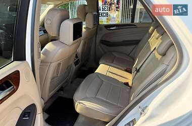 Внедорожник / Кроссовер Mercedes-Benz M-Class 2012 в 
