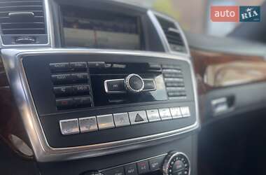 Внедорожник / Кроссовер Mercedes-Benz M-Class 2014 в 