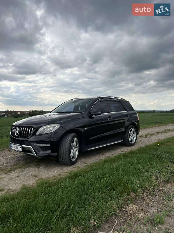 Позашляховик / Кросовер Mercedes-Benz M-Class 2012 в Міжгір'ї