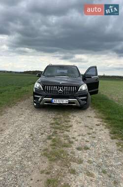 Внедорожник / Кроссовер Mercedes-Benz M-Class 2012 в 