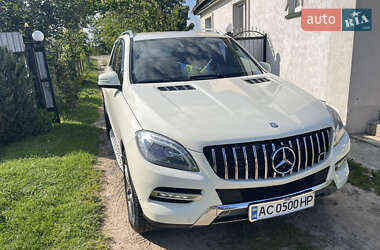 Внедорожник / Кроссовер Mercedes-Benz M-Class 2013 в 