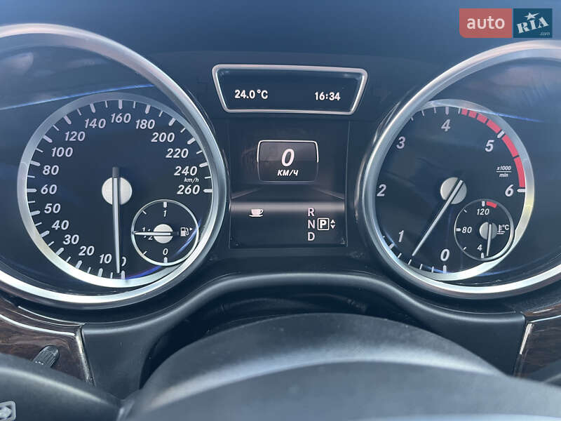 Внедорожник / Кроссовер Mercedes-Benz M-Class 2013 в Камне-Каширском
