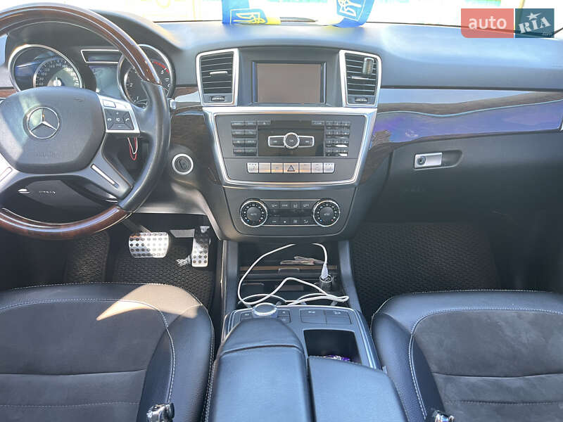 Внедорожник / Кроссовер Mercedes-Benz M-Class 2013 в Камне-Каширском